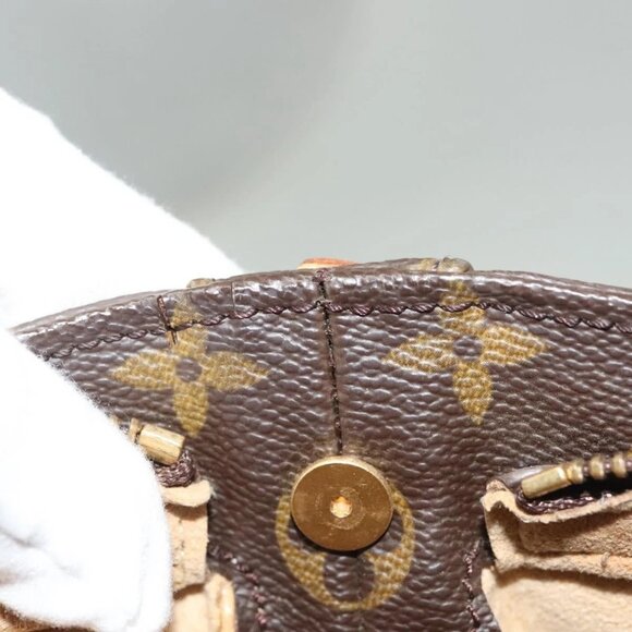 LOUIS VUITTON Monogram Looping GM Shoulder Bag - Picture 9 of 16